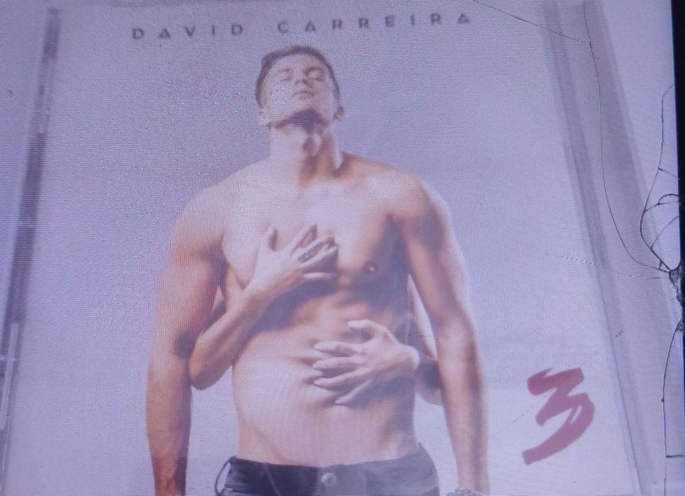 Relógio de parede para cozinha (5€) e vários  CDS ( 5€ cada um)