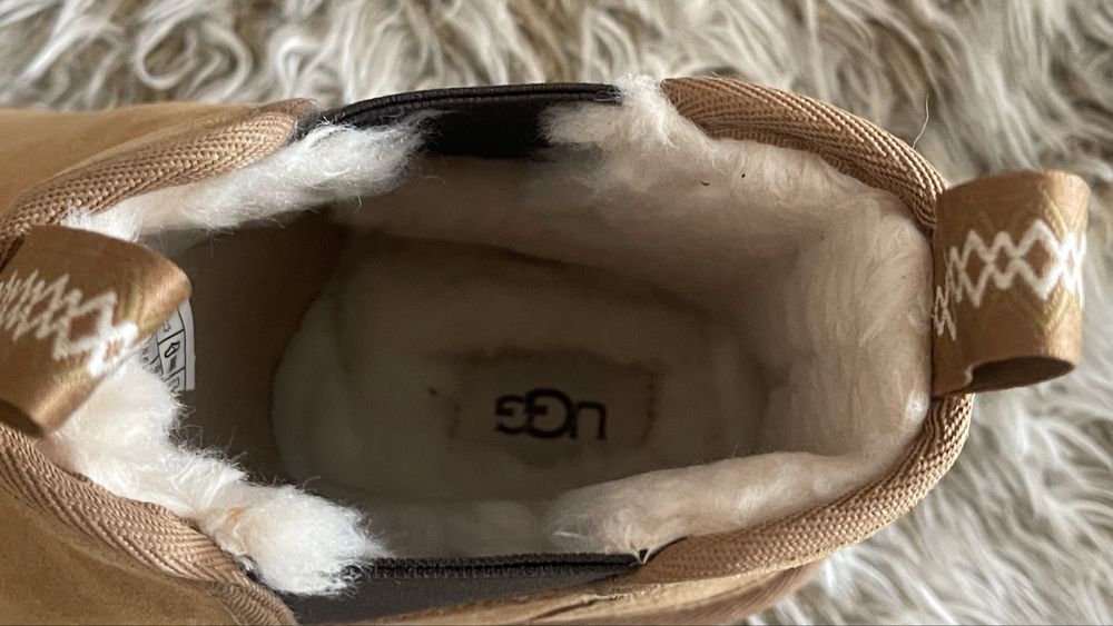 Botas UGG - Em caixa