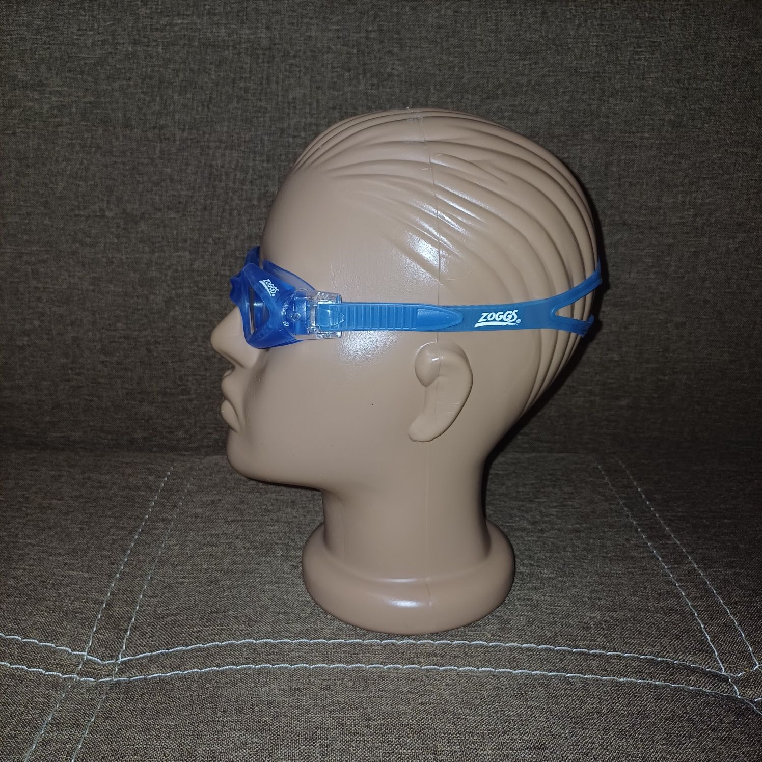 Детские очки для плавания ZOGGS (7-12лет)