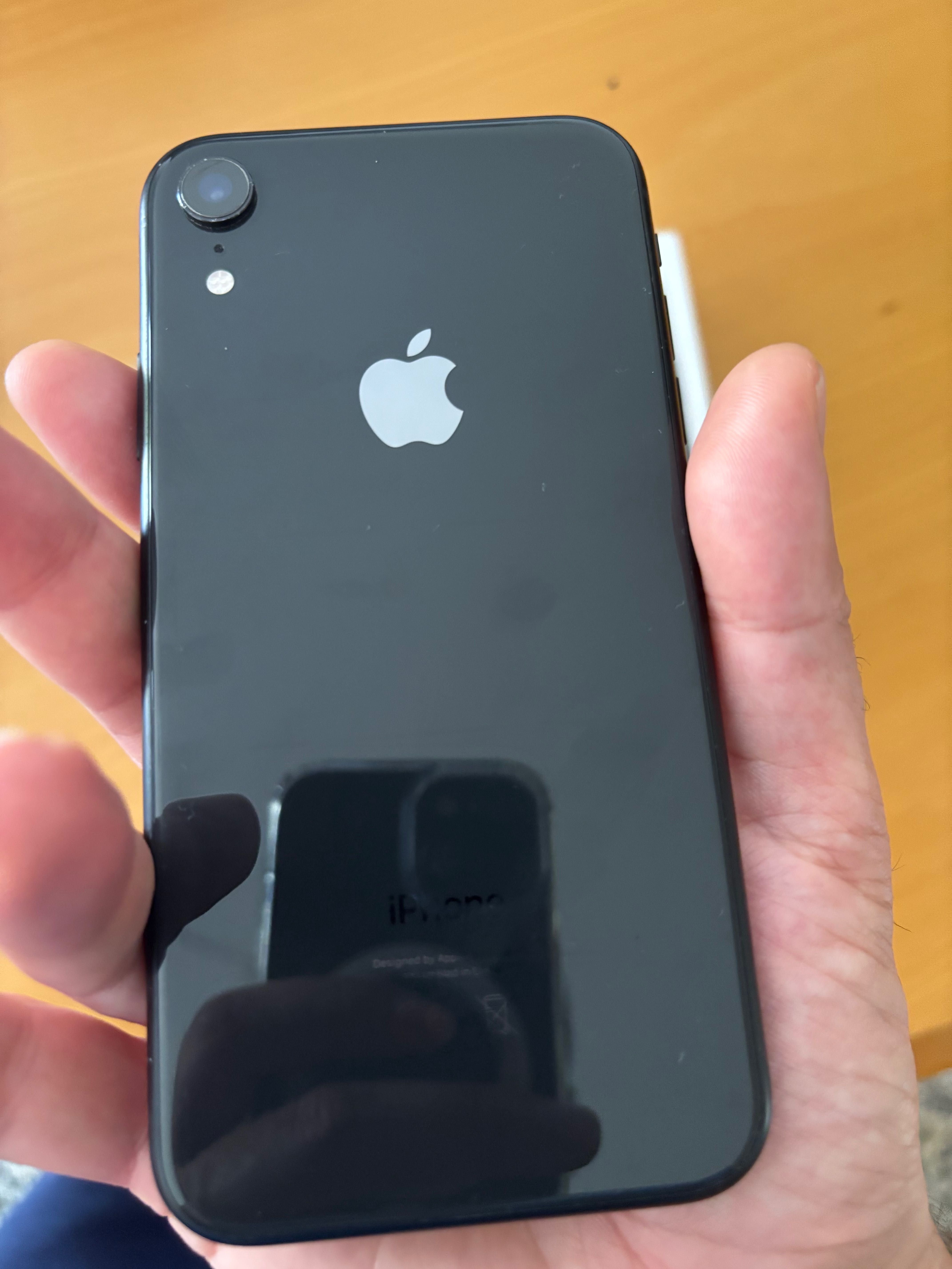 iPhone XR  256gb
