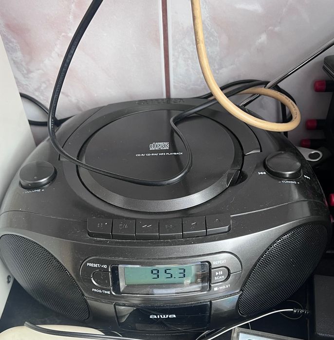 Aiwa magnetofon CD Player Radio i usb