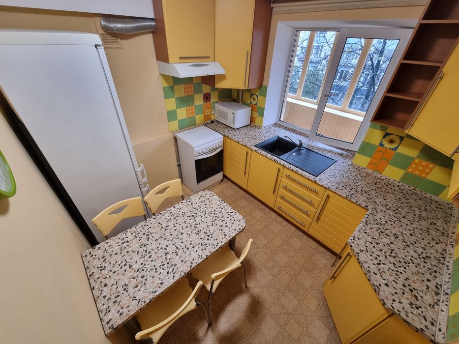 Продаж 3 кім квартири вул Гаврилишина 6 метро КПІ  Ванди Василевської