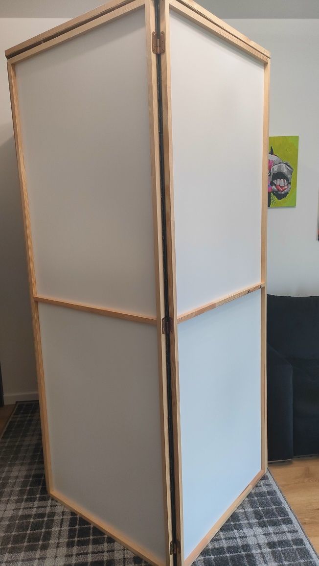 Kabina wokalna / akustyczna.
