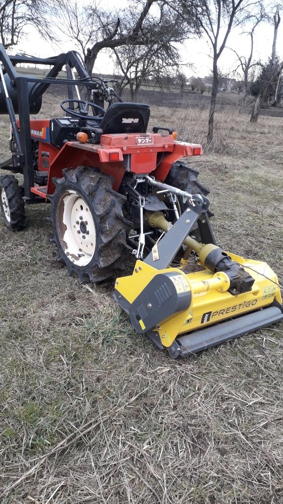 Usługi:glebogryzarka,rębak do gałęzi,traktor, niwelacja terenu,mulczer