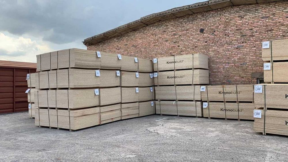 Плита OSB-3 KRONOSPAN (10х2500х1250 мм) лакована, склади у Чернівцях