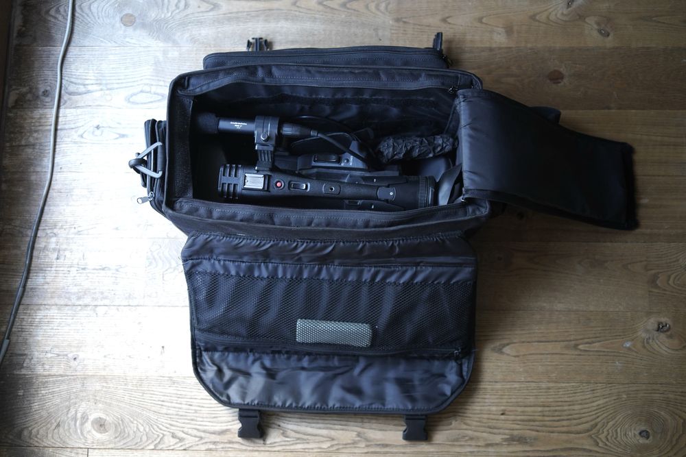 Kamera Panasonic hmc151e