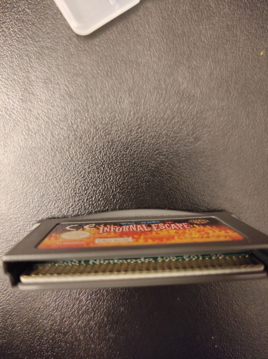 Oryginalna Tom and Jerry Infurnal Escape GBA