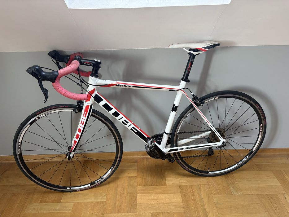 Cube Peloton rama 56 shimano Sora