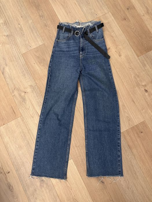 Джинси wide leg Stradivarius