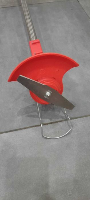 Aparador de Erva a bateria