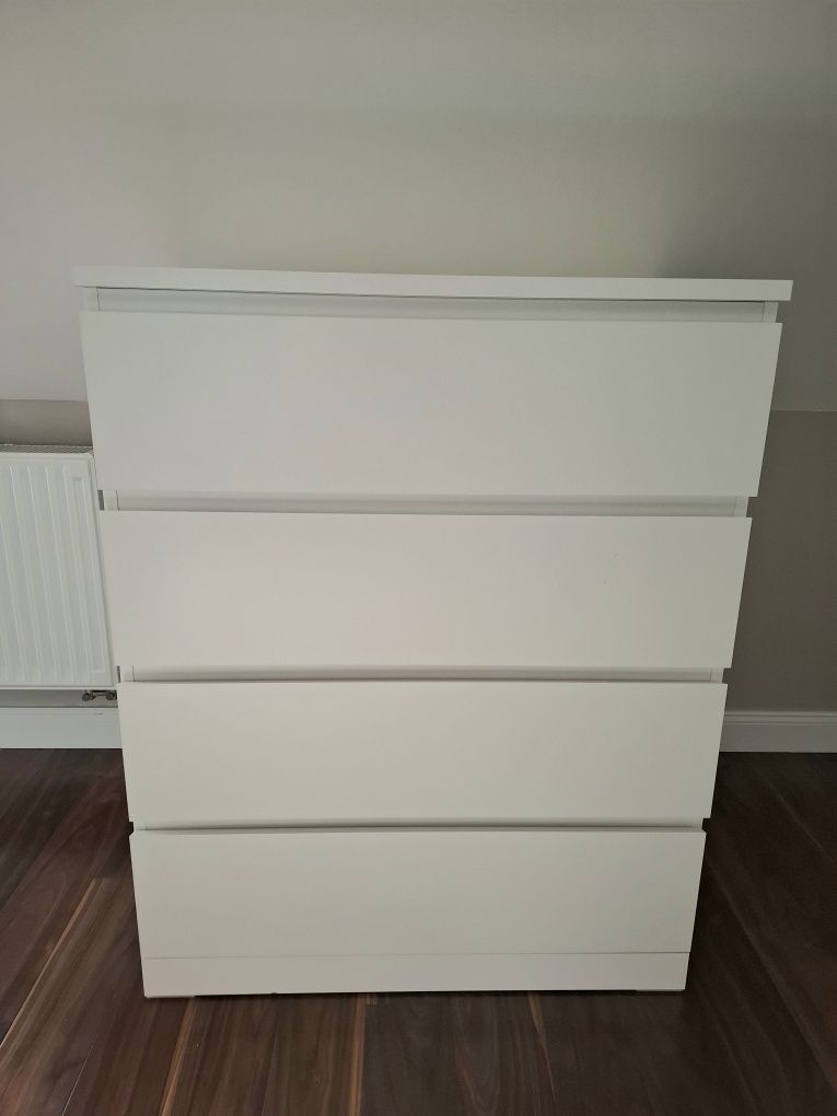 Biała komoda malm ikea 4 szuflady