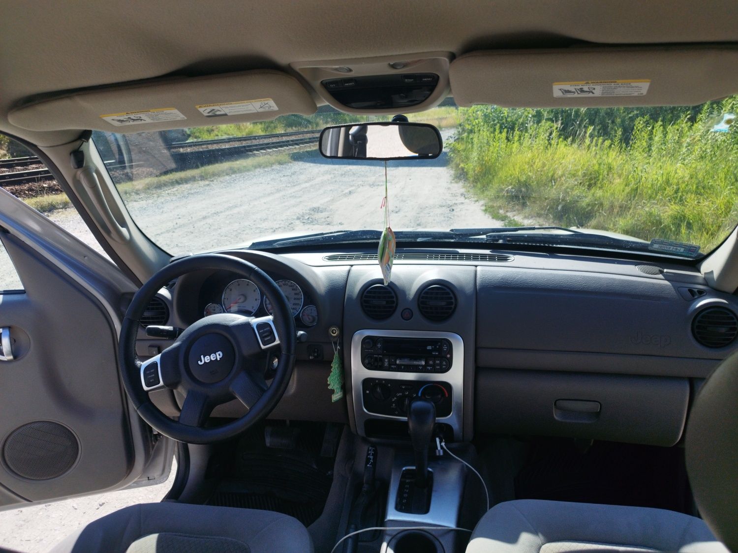 JEEP Liberty 3.7 LPG 2004r.