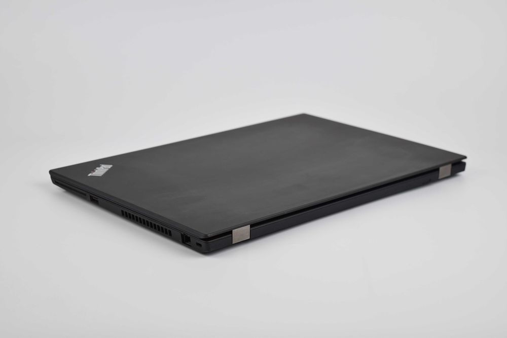Lenovo ThinkPad T15 Gen1 i7-10510U 16/32 гб 256/512/1тб 15.6" Ноутбук