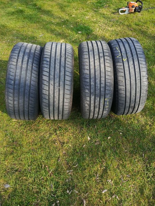 Opony letnie 215/55R16