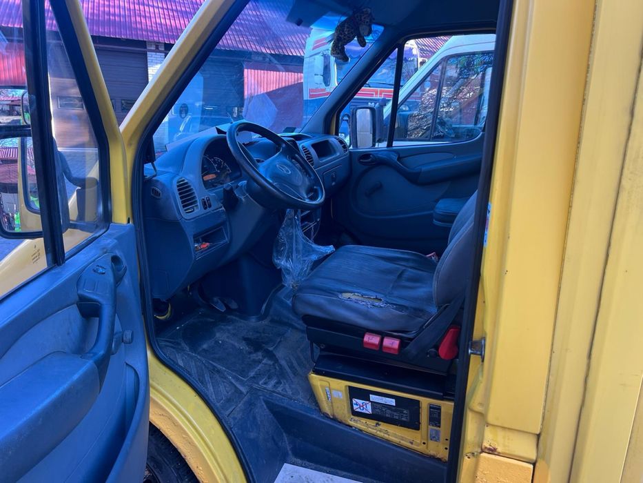 Mercedes Sprinter 2.2 cdi автомат . Volkswagen lt 35 2.5tdi