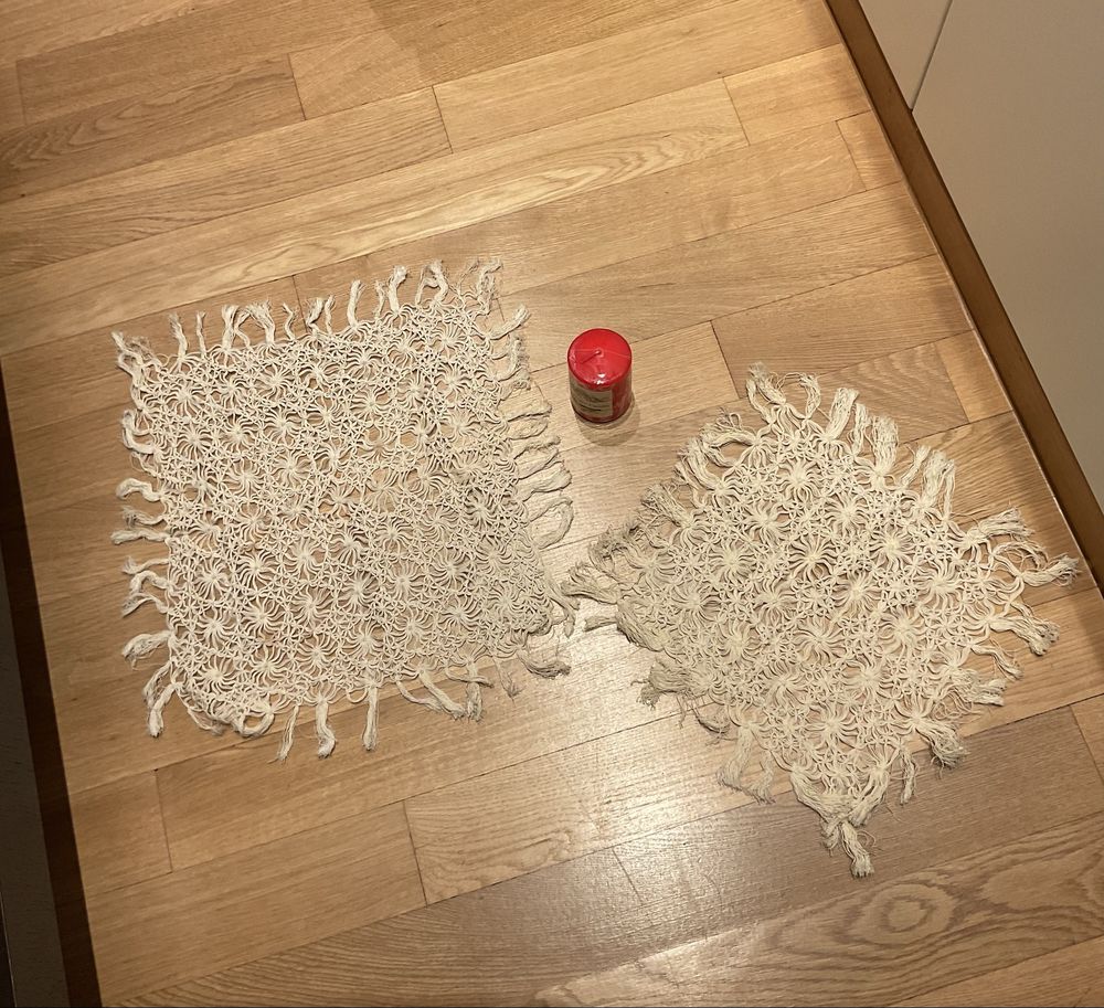 Dwa śliczne bieżniki na stolik ławę obrusy frędzle boho