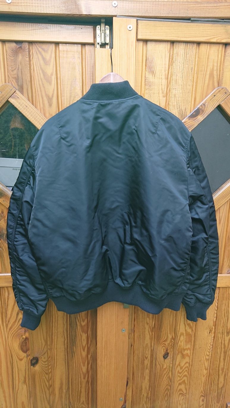 Alpha Industries czarna kurtka MA-1 FV flyers bomberka Nasa.