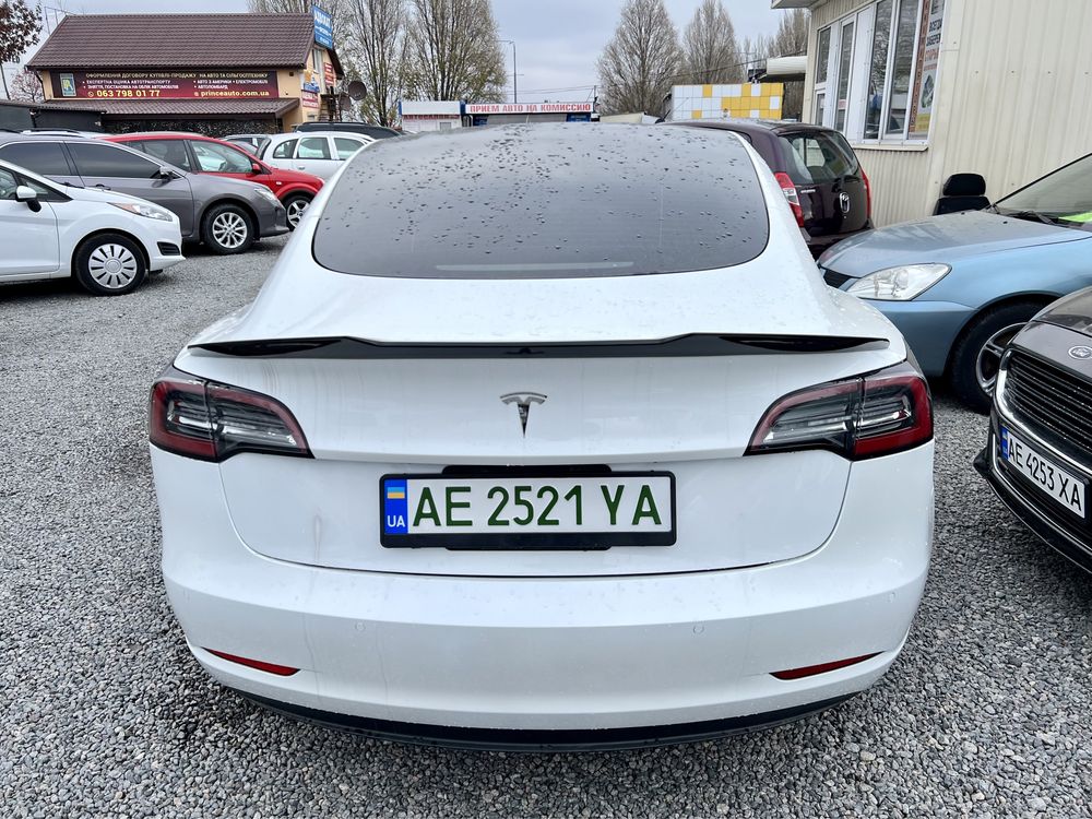 Спойлер Tesla Model 3 / Тесла модели Y абс пластик черный цвет