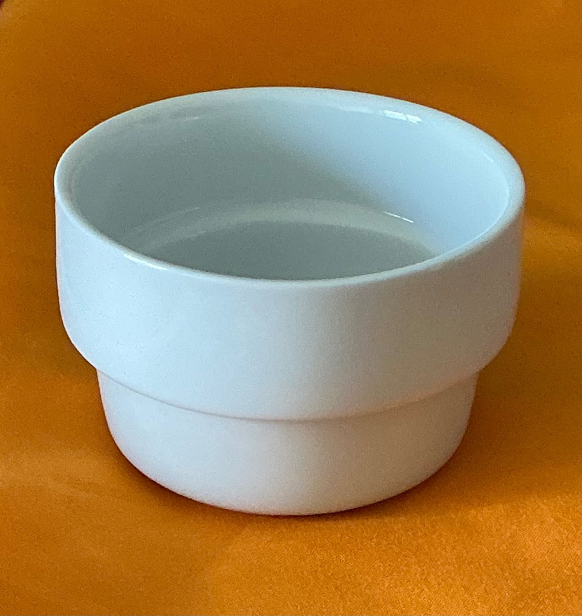 Conjunto de taças de sobremesa em cerâmica. NOVO!