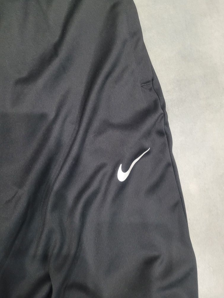 Spodnie dresowe męskie Nike Dri-Fit L