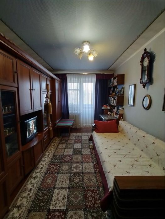 Продам 3к квартиру з меблями і технікою в Броварах