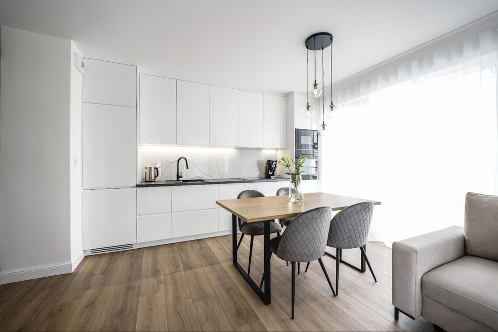 APARTAMENT/MIESZKANIE W CENTRUM, 2 tarasy, 2 pokoje, wysoki standard