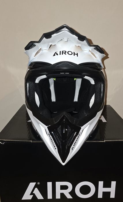 Airoh Aviator Ace 2