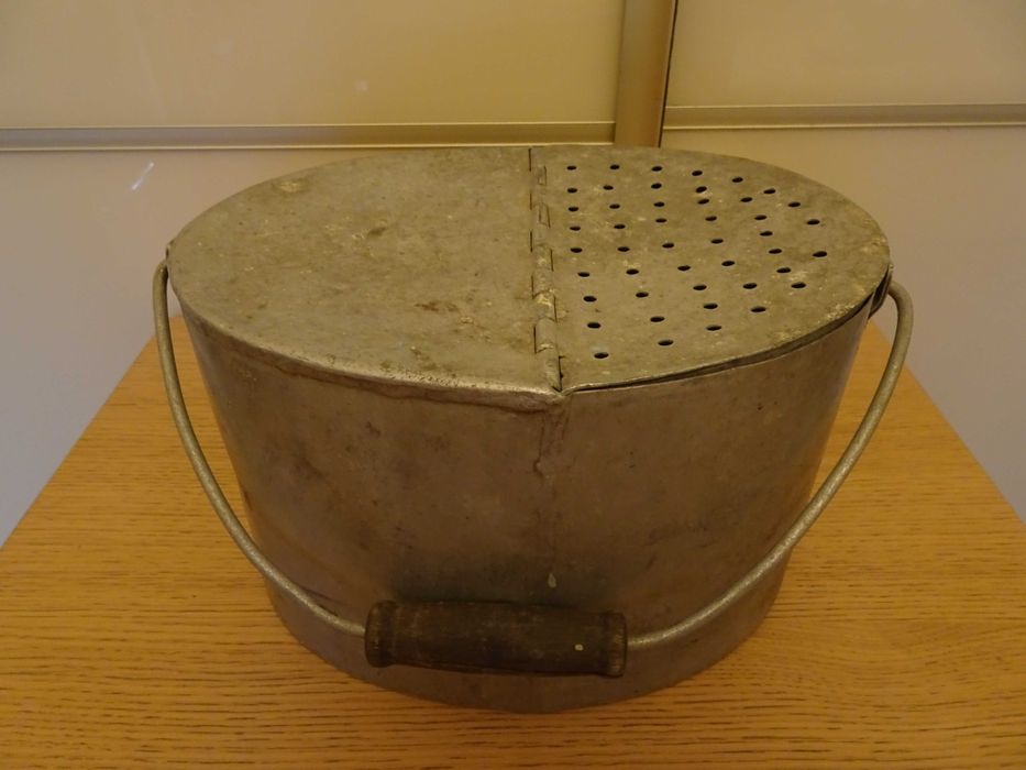 Sadzyk na ryby, sadzyk na żywca, wiaderko na ryby PRL