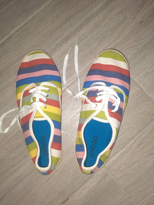 НОВІ 40 Текстильні капці типу еспадрильї