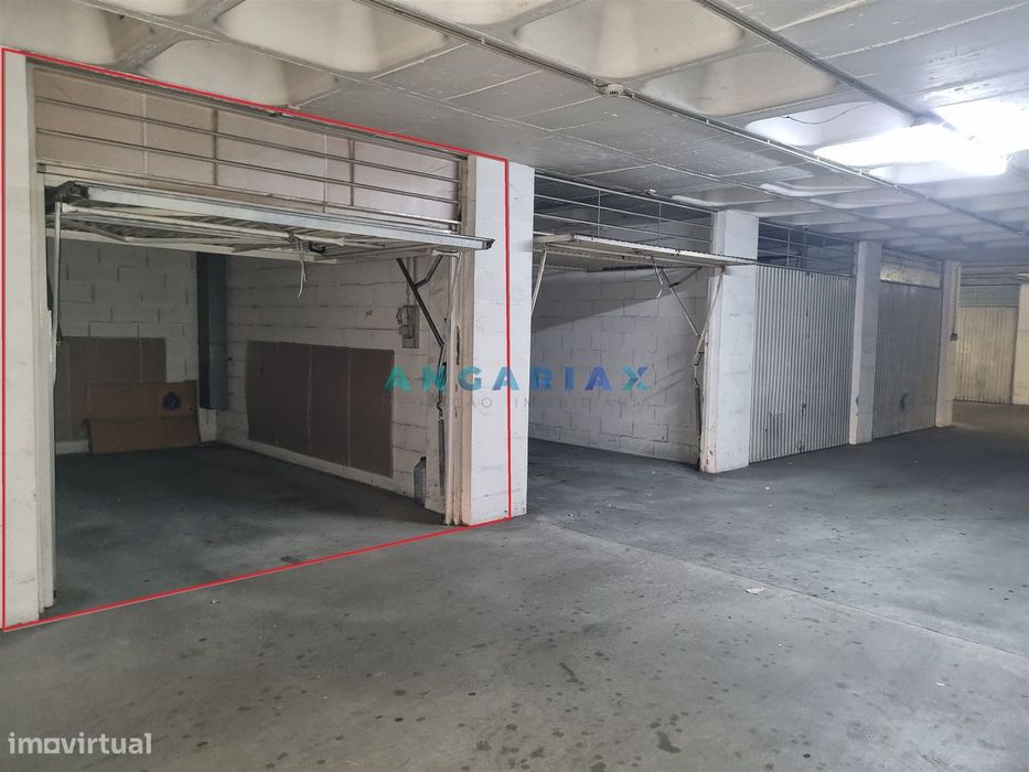 ANG1498 - Garagem para Venda em Leiria