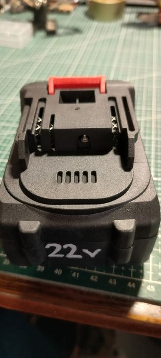 Акамулятор 22 вольт 5ампер