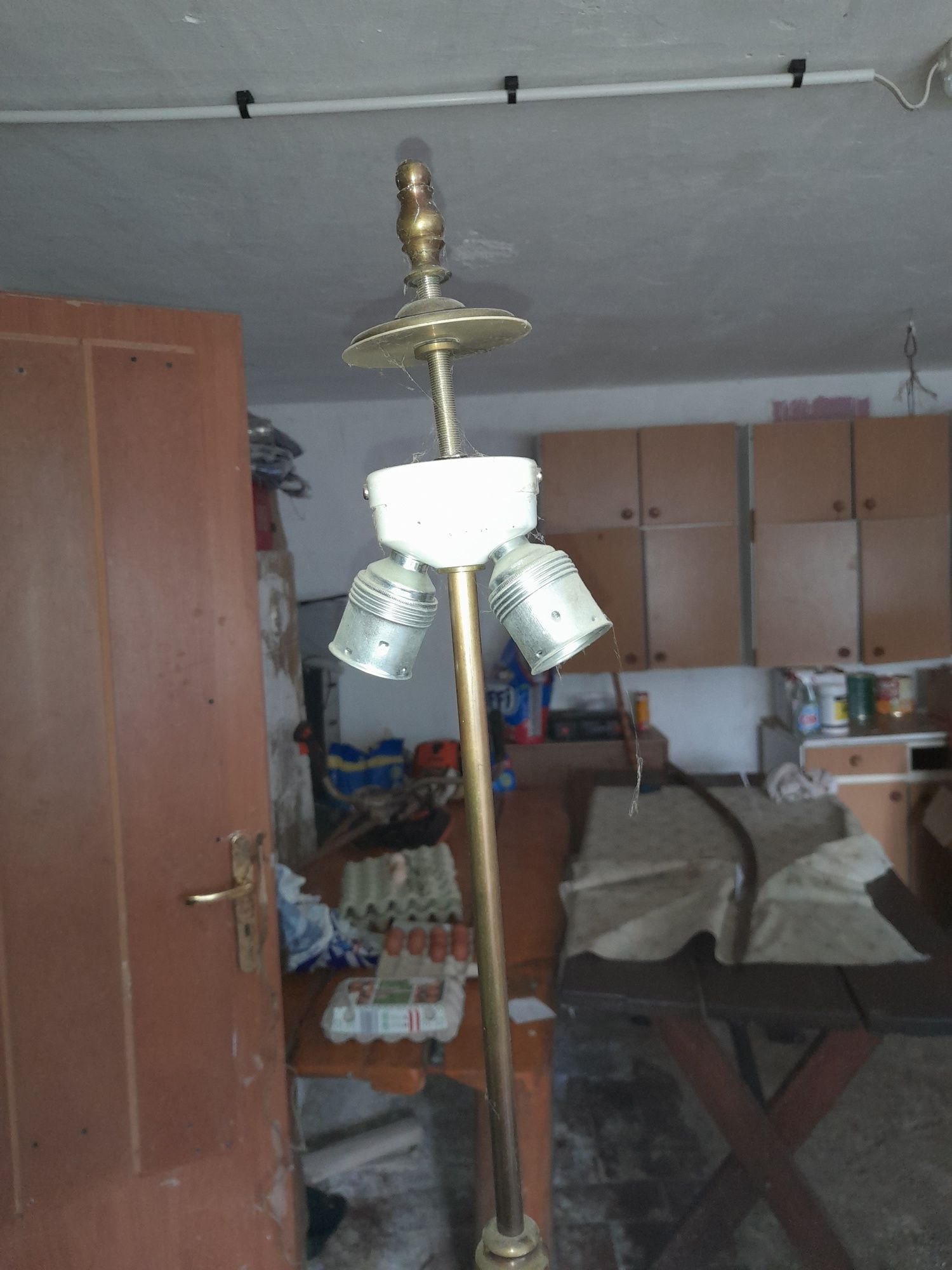 Lampa stojaca rustykalna