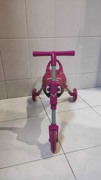 Triciclo Infantil Dobrável - Ideal para os Primeiros Passeios!