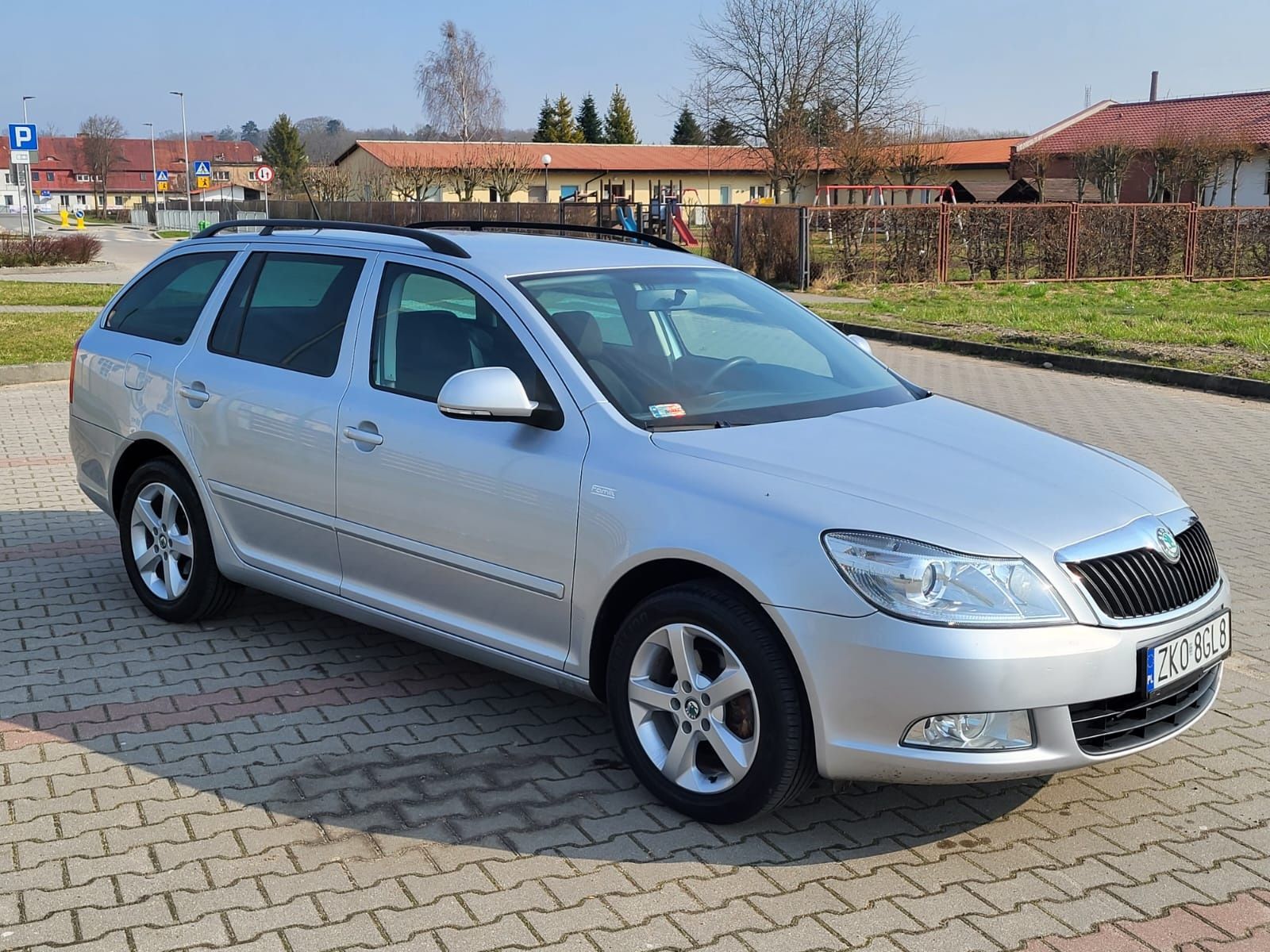 Skoda Octavia Lift 1.8tsi *automat DSG* kombi * climatronic *zadbana*