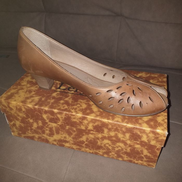 Туфли женские Caprice