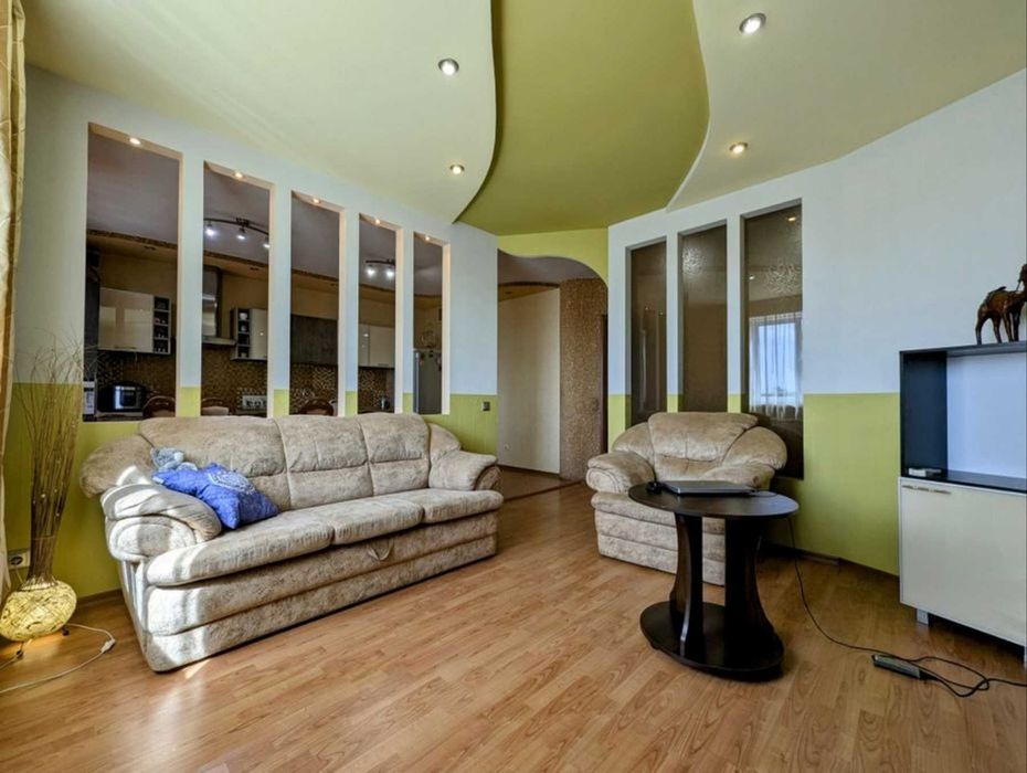 Продам 2 ком. кв. 69м2 в новострое,Алексеевка,ул. Александра Чабана Vi