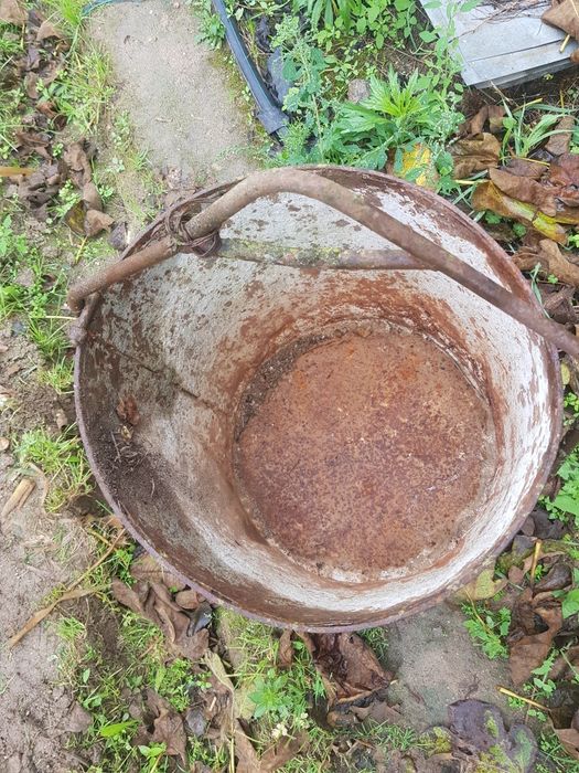 Balde para grueta.