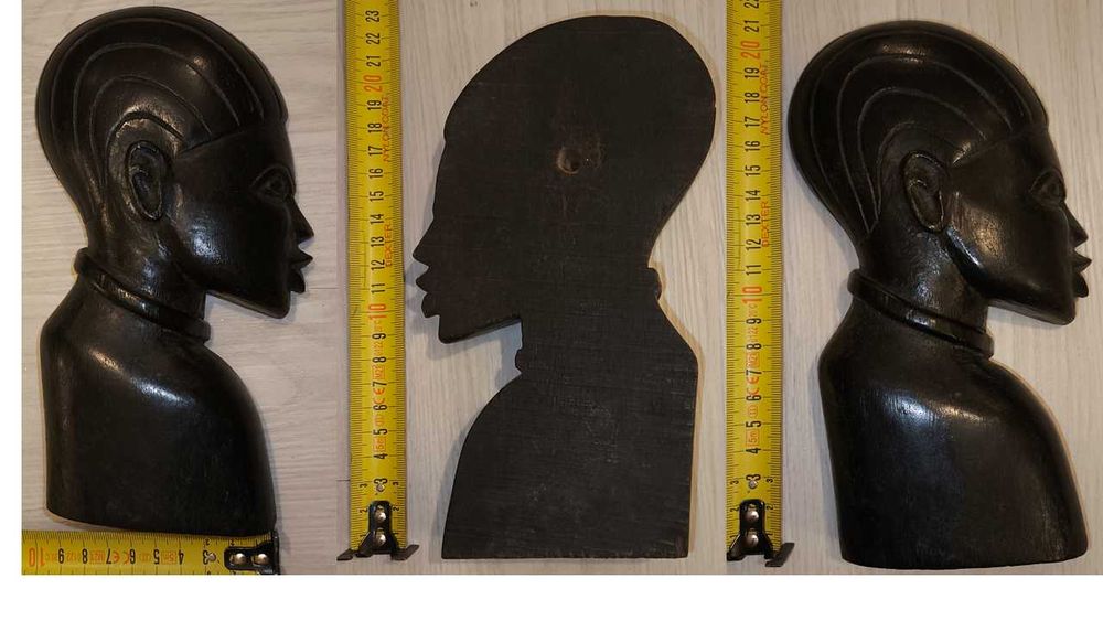 Conjunto de bustos africanos em pau preto e pau rosa