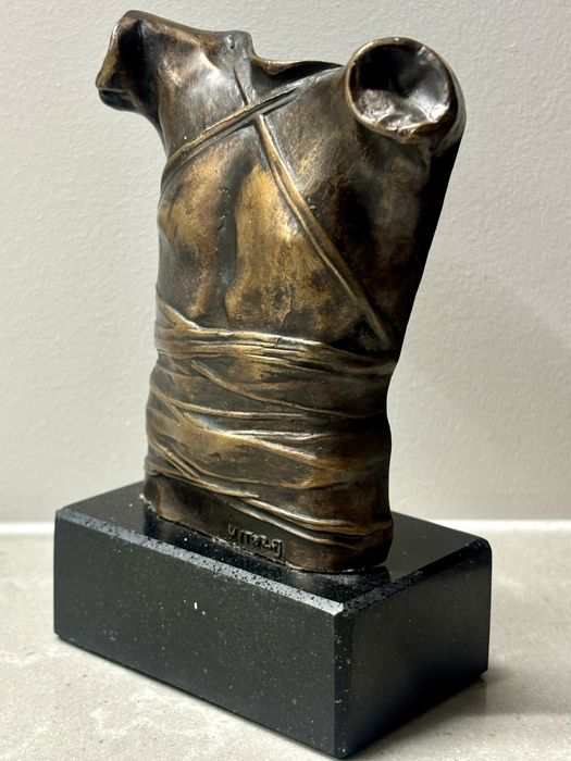 Igor Mitoraj Cuirasse Pancerz 1986 Oryginalna sygnowana rzeźba z brązu