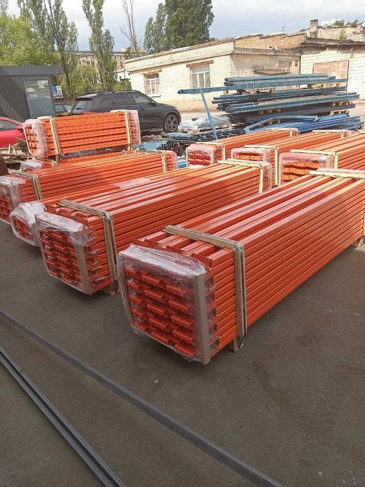 Стелажі Від виробника