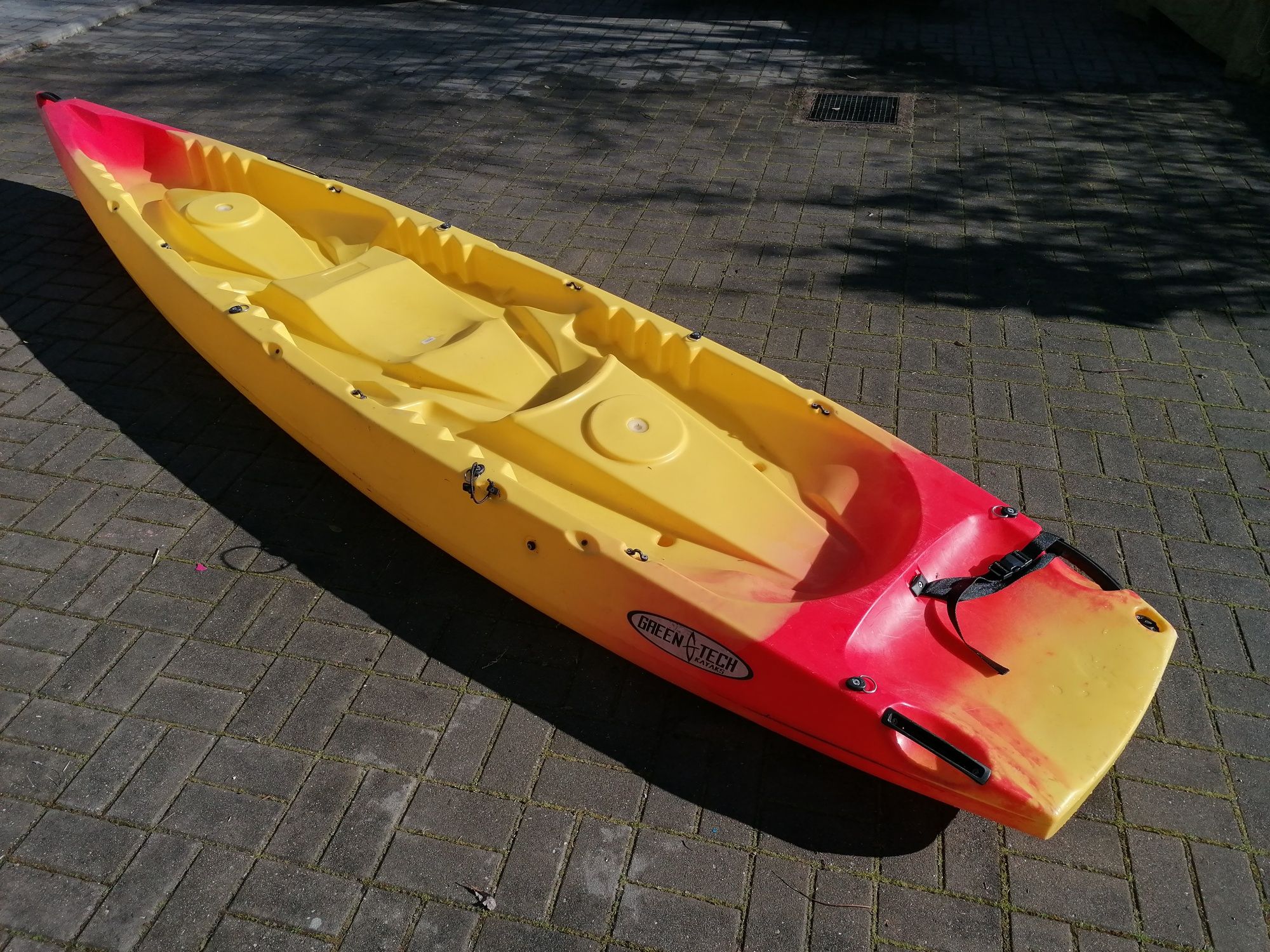 Green Tech Kayaks® | 4 Lugares