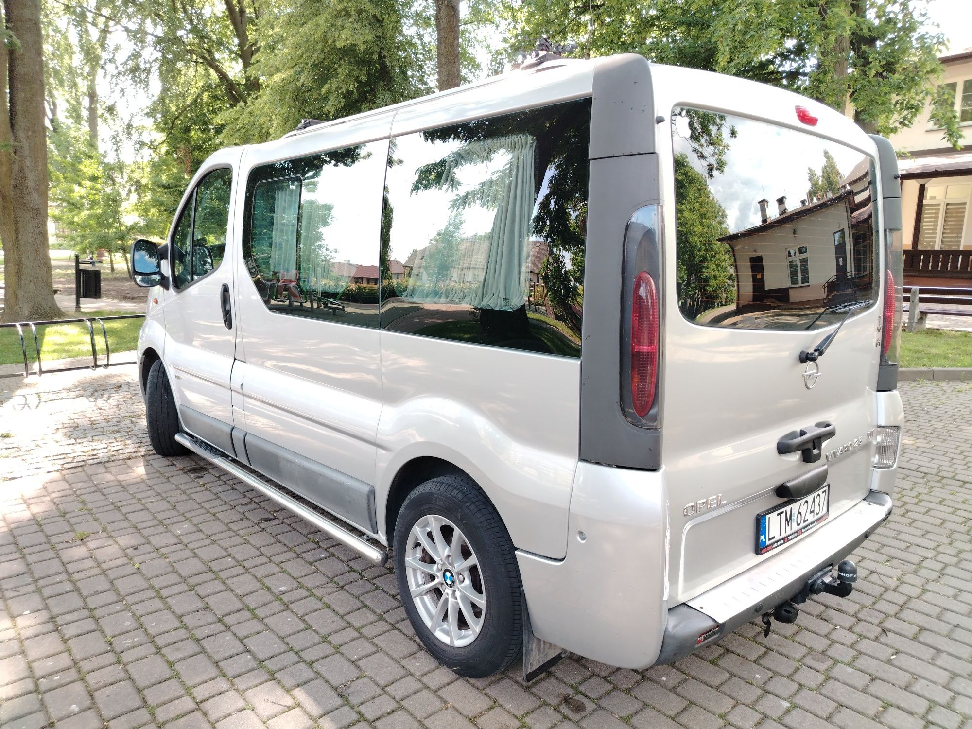 Opel Vivaro 2.5 CDTI