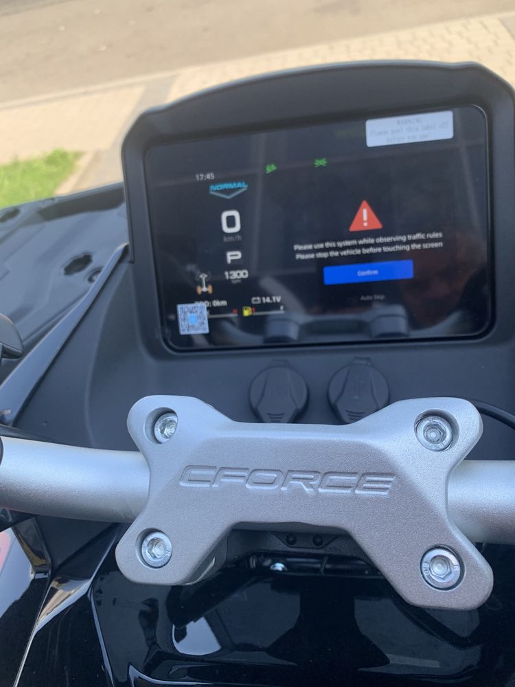 квадроцикл CFORCE 1000 Touring Premium