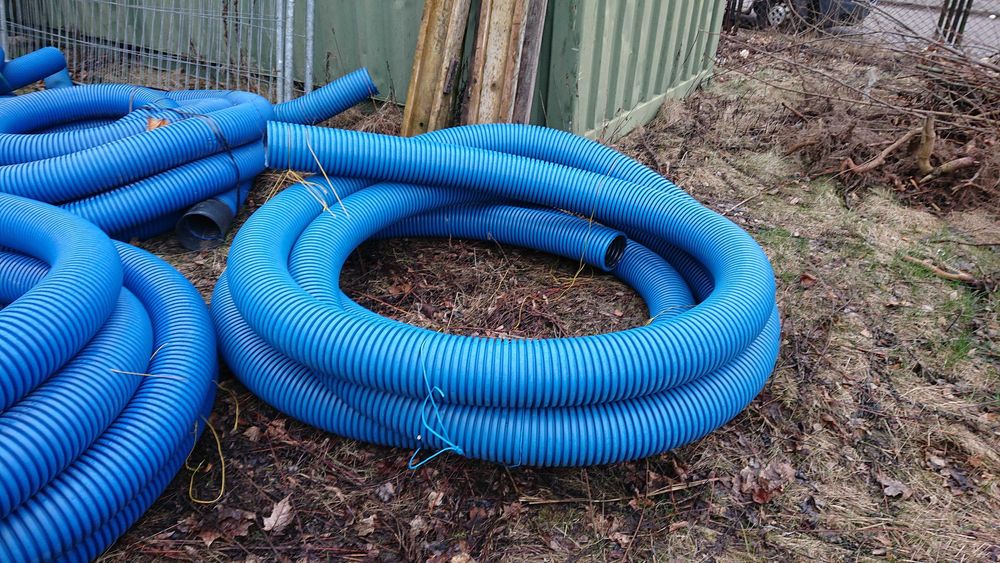 Rura osłonowa karbowana niebieska fi 160 mm o długości 25 m (peszel)