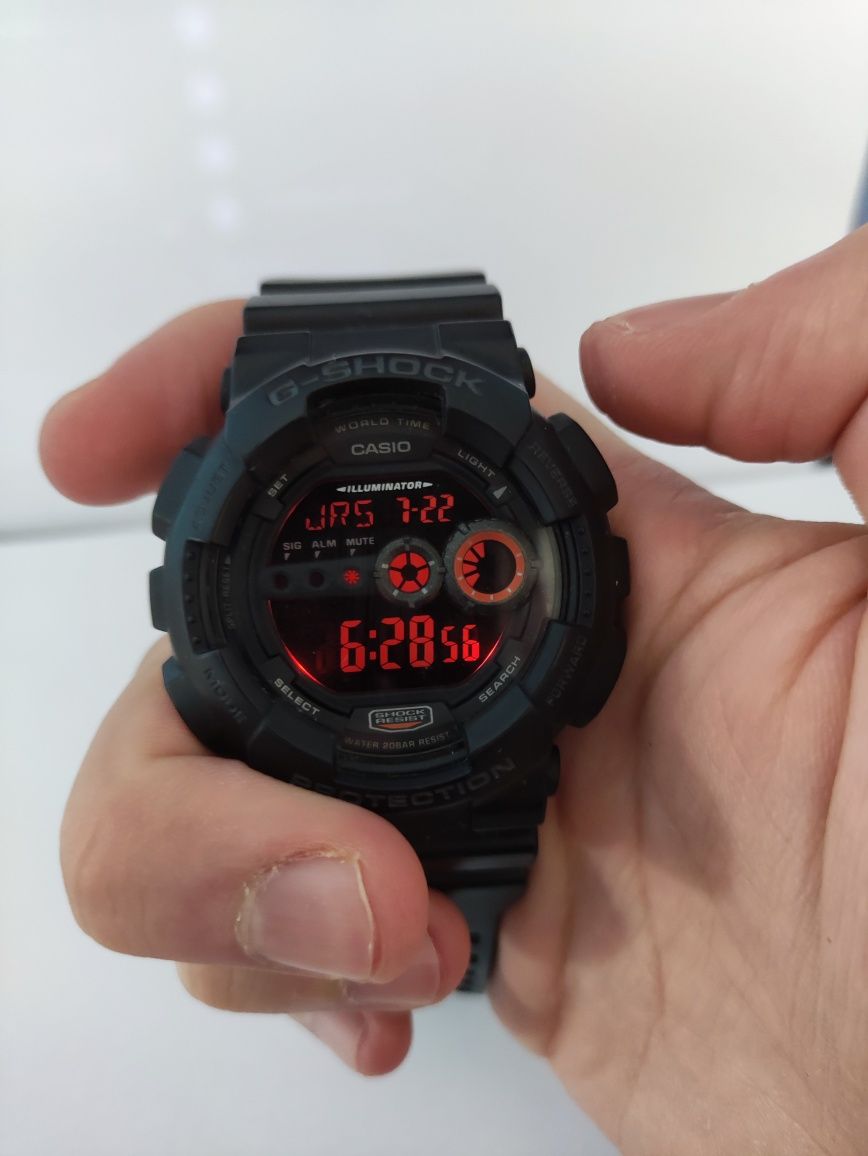 Наручные часы Casio G-Shock GD-100-1BER