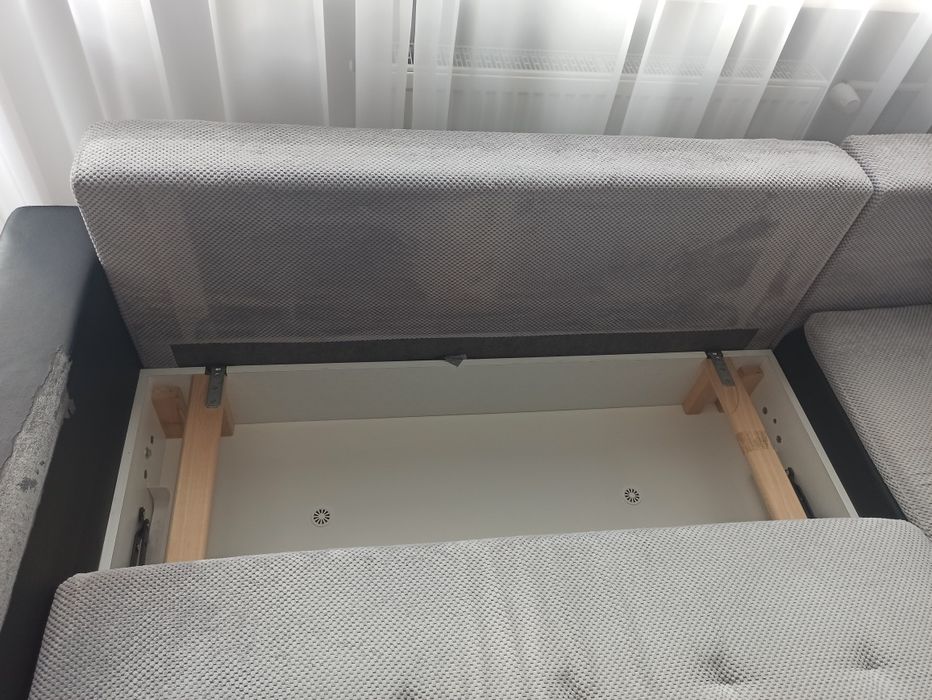 Narożnik z funkcją spania