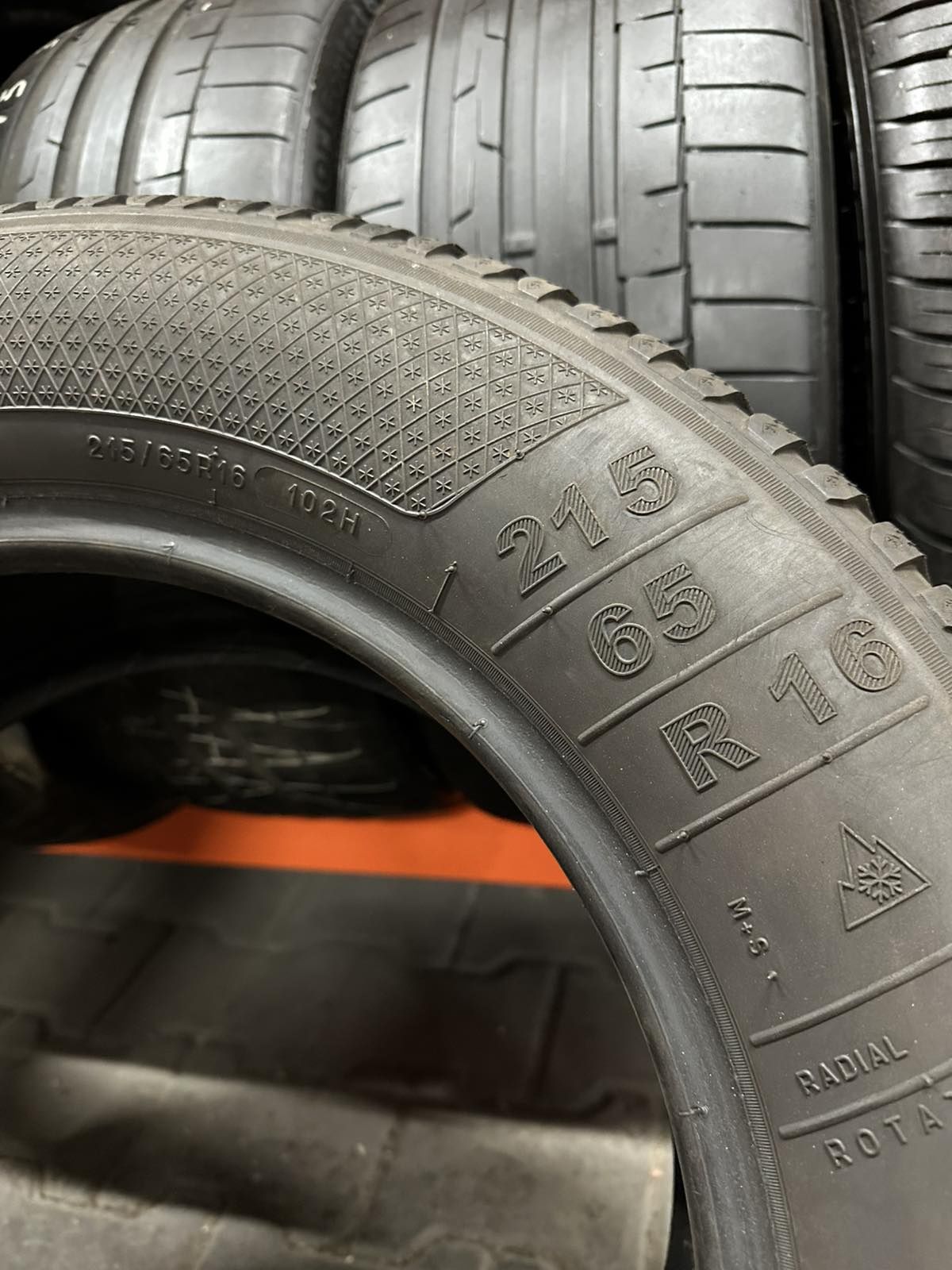 Шини Резина 215/65 R16 102H Kleber Krisalp HP3