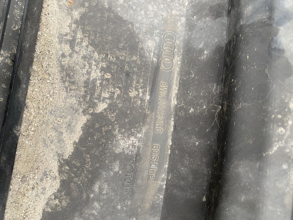 Дифузор бампера ауді а4 б9 S-line, накладка бампера, губа