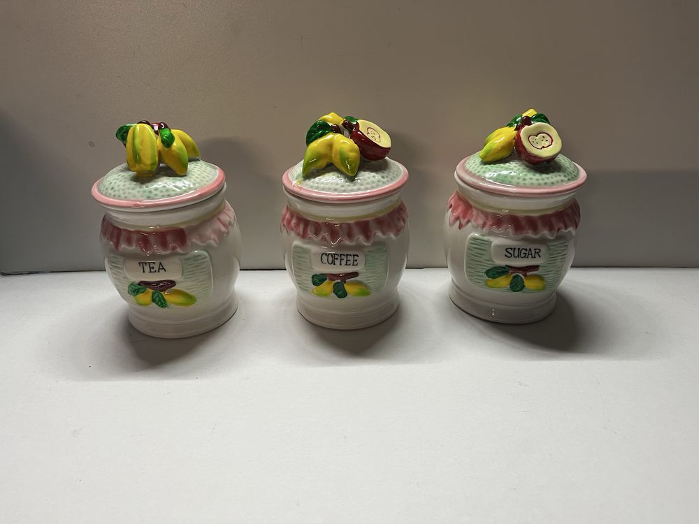 Conjunto de cozinha em loiça