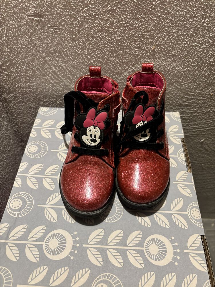 Botki czerwone minnie 24